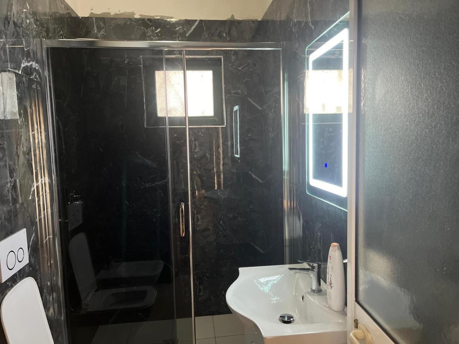 Nadir Bej Holiday Haus Shkodra Exterior foto
